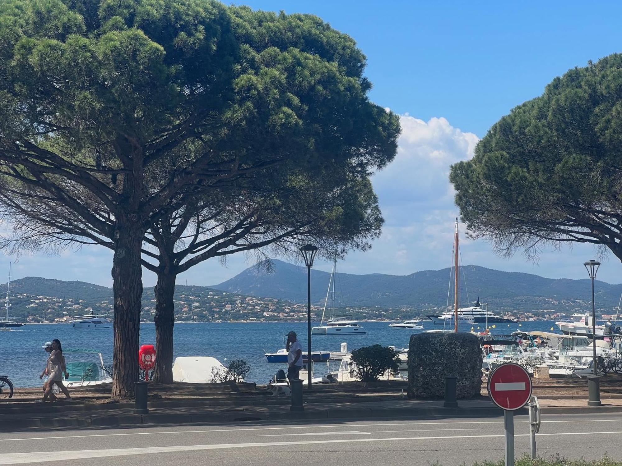 Superbe Appartement Terrasse Et Parking Prive Saint-Tropez Exterior foto