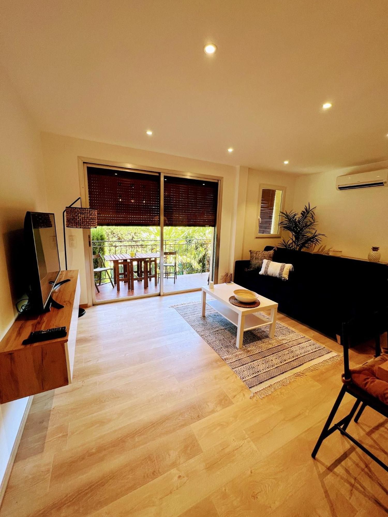 Superbe Appartement Terrasse Et Parking Prive Saint-Tropez Exterior foto